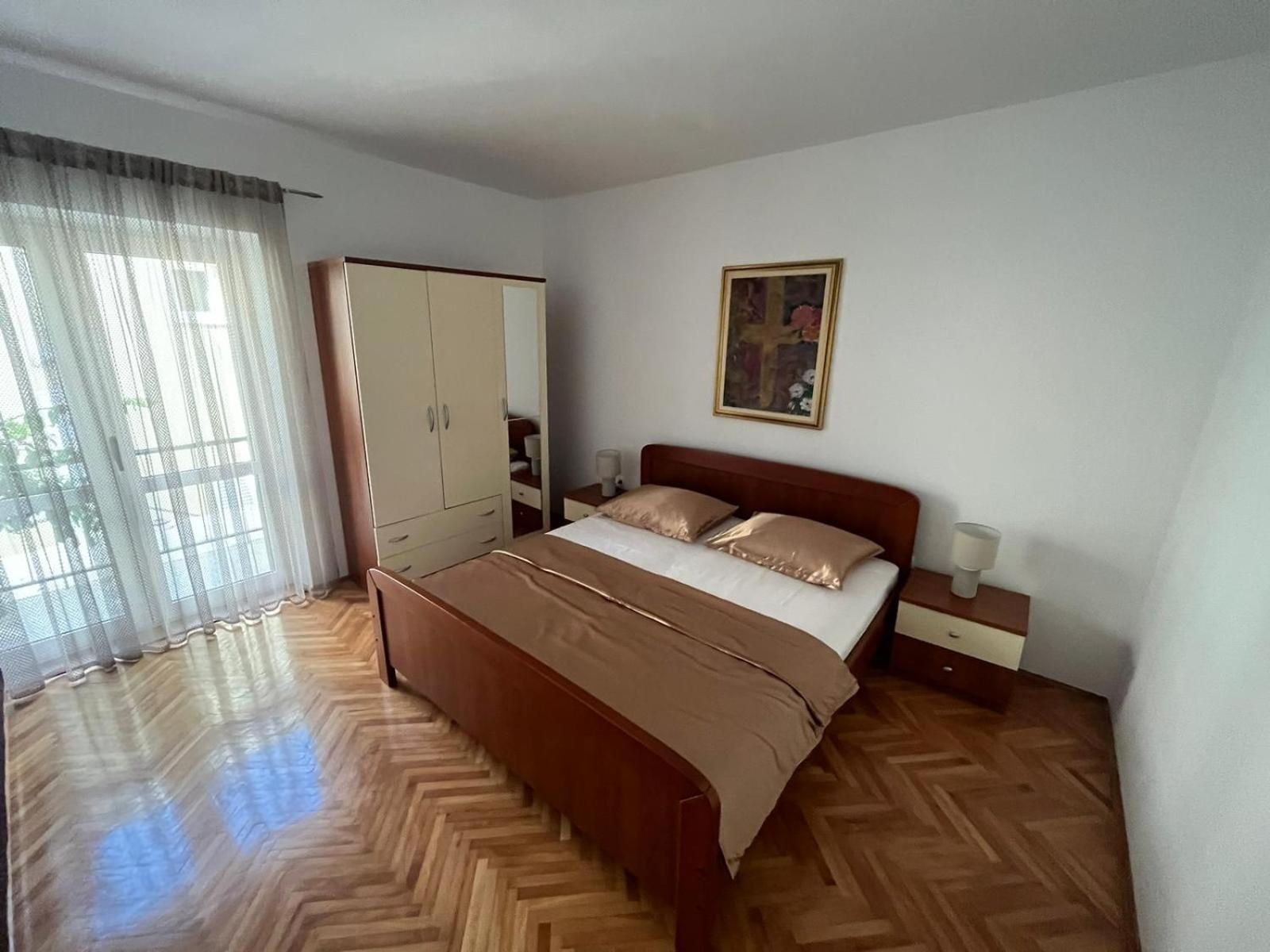 Mucic Apartments Макарска Экстерьер фото