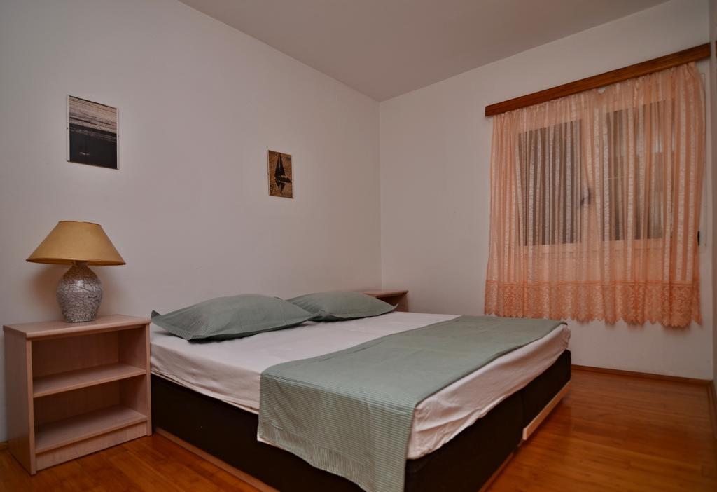 Mucic Apartments Макарска Экстерьер фото