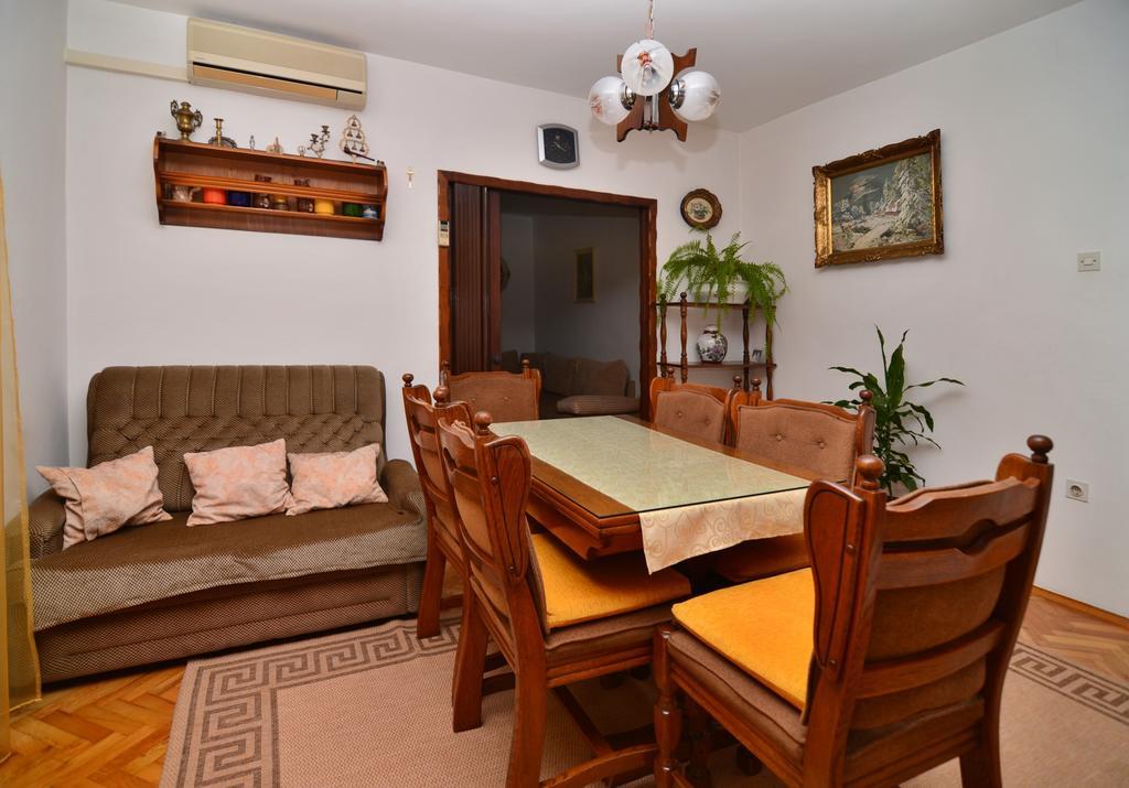 Mucic Apartments Макарска Экстерьер фото